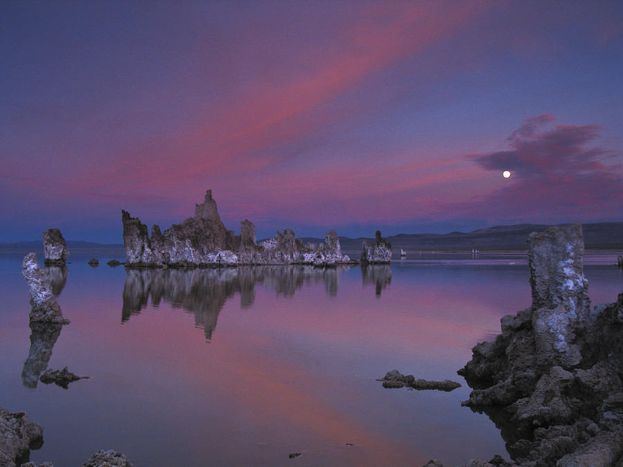 Sunset Photograph - Sunset Moonrise Mono Lake by Joe  Palermo