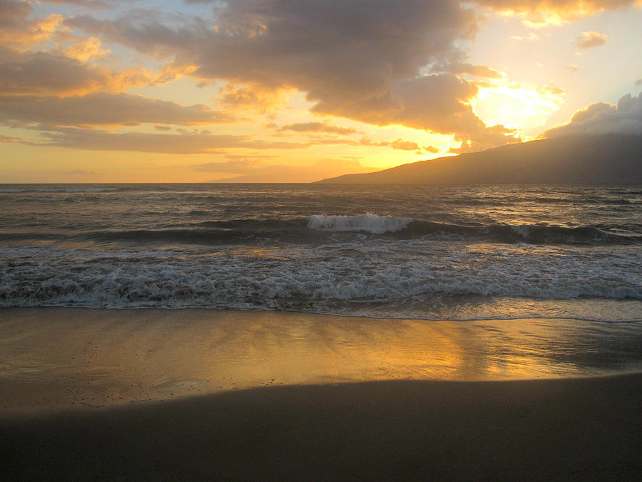 Sunset on Maui Photograph by Marilyn Wilson