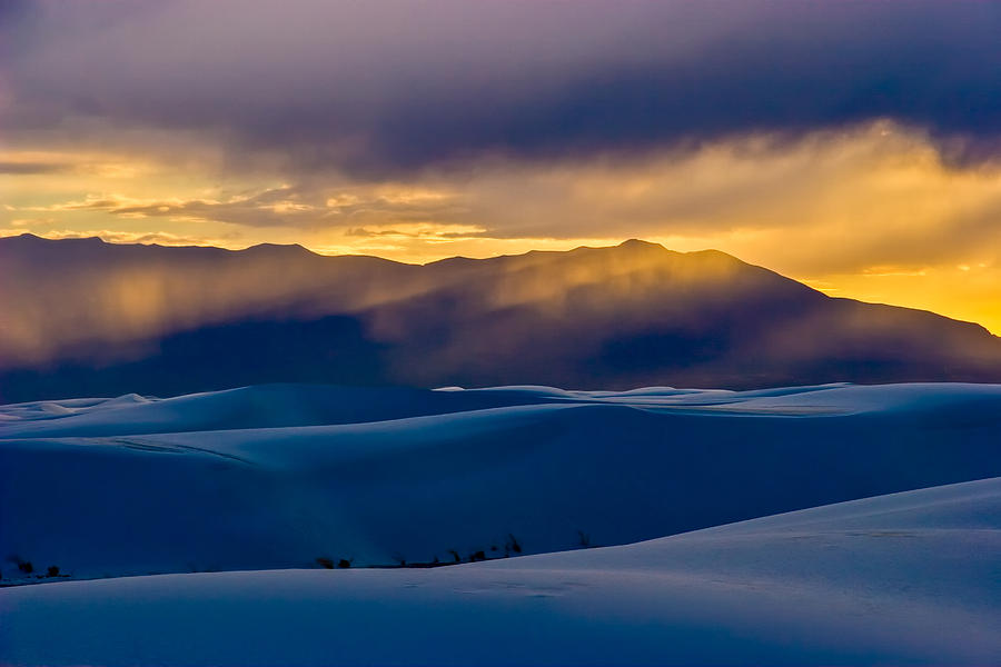 Sunset on White Sands Photograph by Tommy Farnsworth | Fine Art America