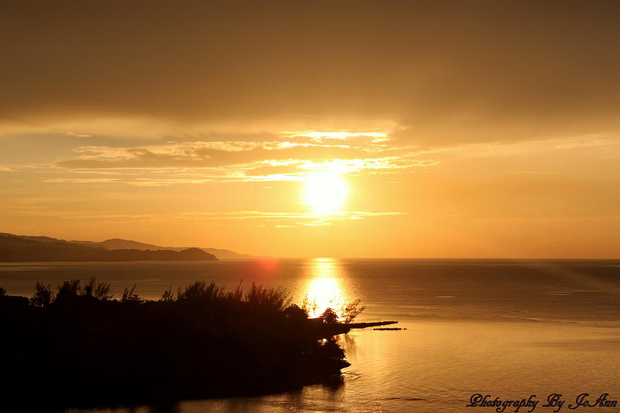 Michelle & Tony's Sunset Photoshoot in Montego Bay, Jamaica