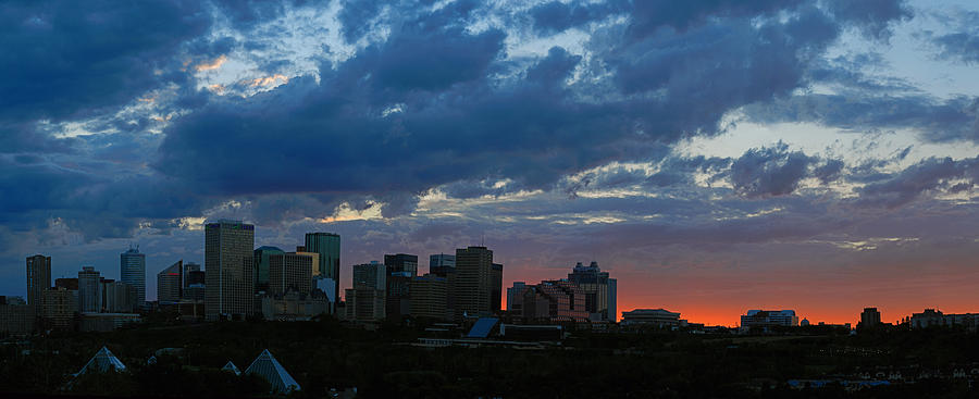 Sunset Skyline Edmonton Photograph by David Kleinsasser