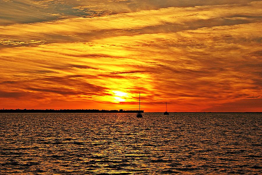 Sunset Xxxi Photograph By Joe Faherty