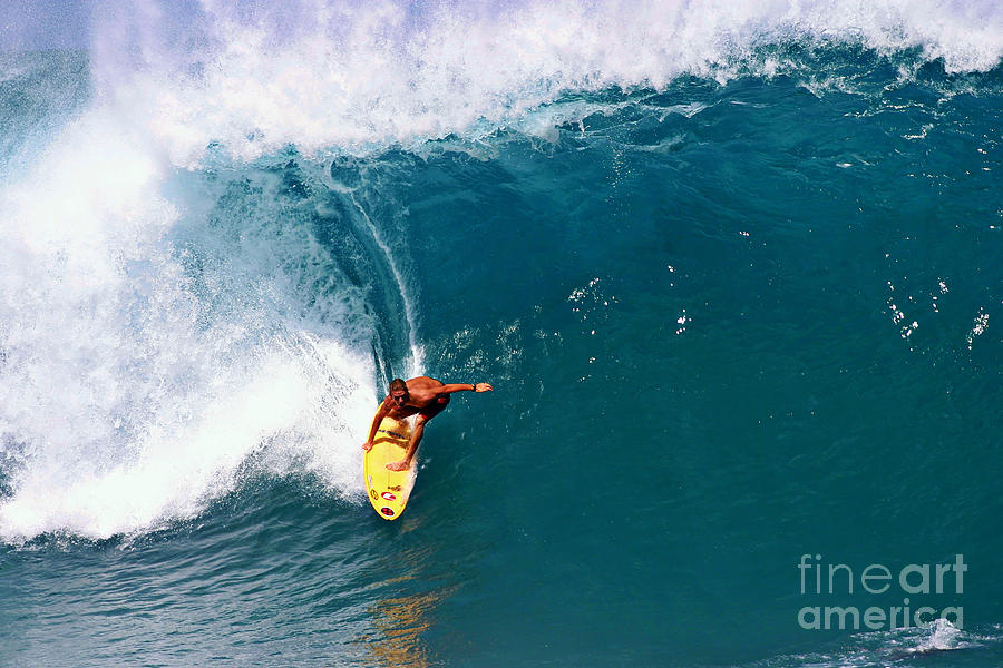 Surfing at Banzai Pipeline Photograph by Paul Topp