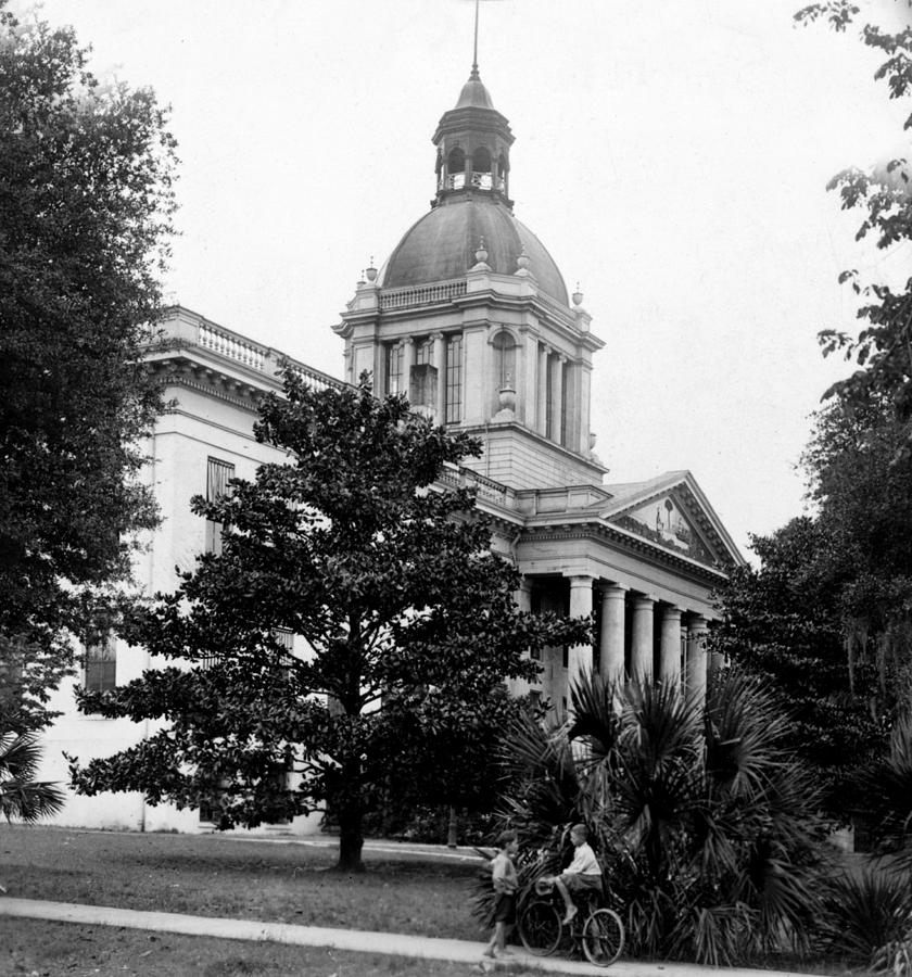Tallahassee Florida - State Capitol Building - c 1929 Photograph by International  Images