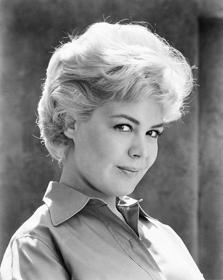 Tammy Tell Me True, Sandra Dee, 1961 Photograph by Everett