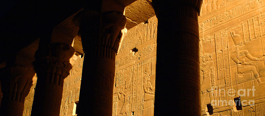 Architecture Photograph - Temple Of Philea Egypt by Bob Christopher