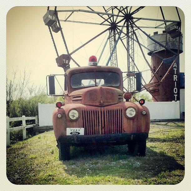 Vintage Photograph - Tennessee Fun by Melissa Lutes Vintage Photograph - Tennessee Fun by Melissa Lutes