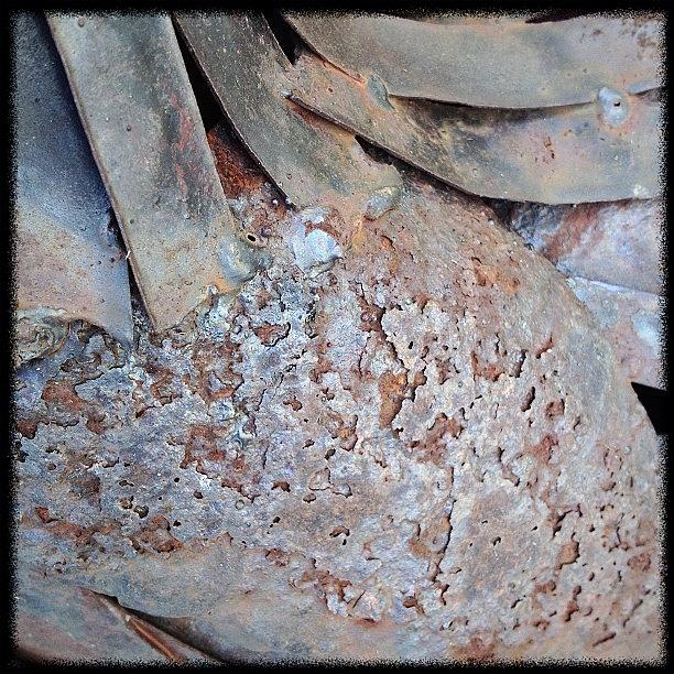 Abstract Photograph - #texture #iron #rust #abstract #minimal by Val Lao