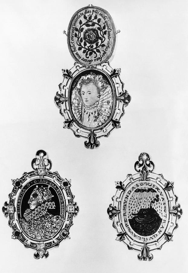 Jewelry Photograph - The Armada Jewel, Formerly Of J.p by Everett