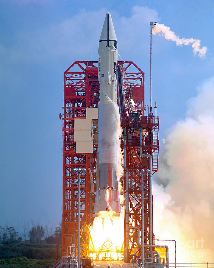 The Atlas-centaur 10, Carrying Photograph by Stocktrek Images