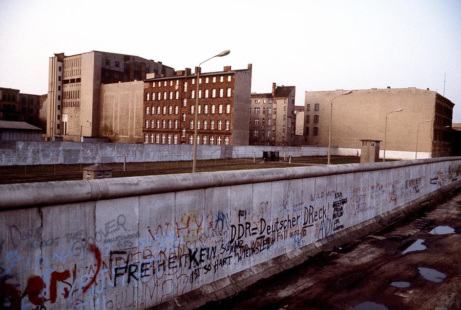 The Berlin Wall Separated Photograph by Everett