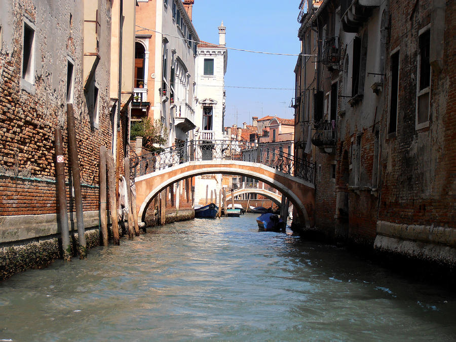 The Canals in Venice Photograph by Bill Cannon