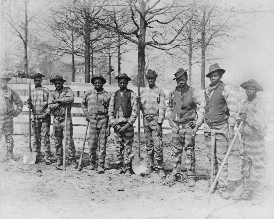 The Chain Gang Thomasville Georgia Photograph By Everett Pixels 