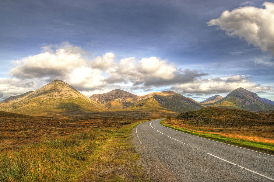 The Cuillin Mountains of Skye Photograph by Chris Thaxter