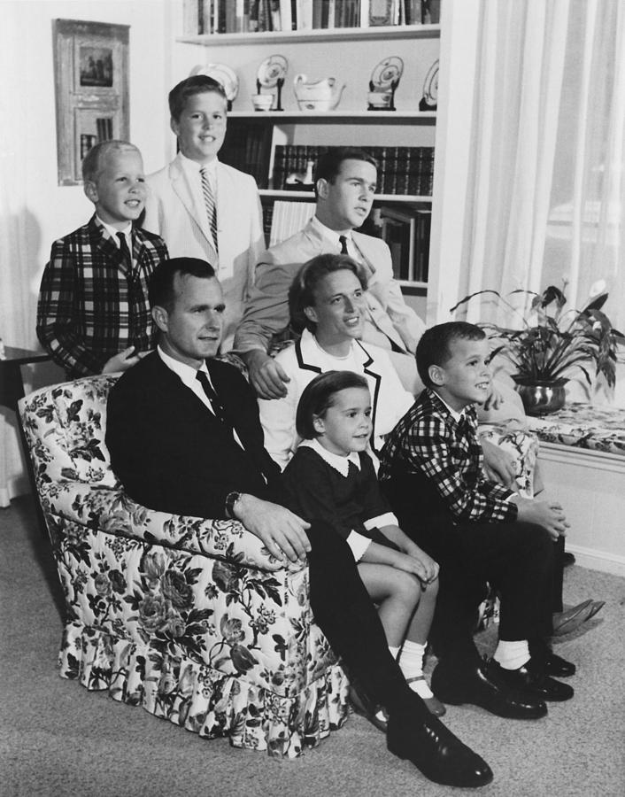 History Photograph - The George Bush Family In 1964 by Everett