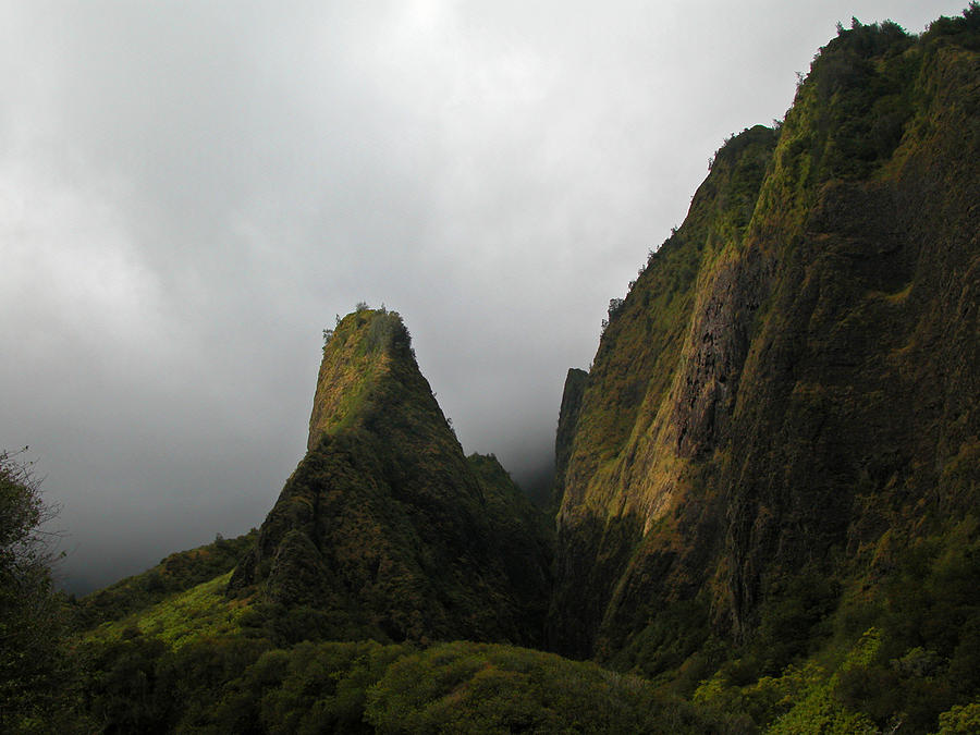 The Iao Needle Photograph by Lynn Bauer