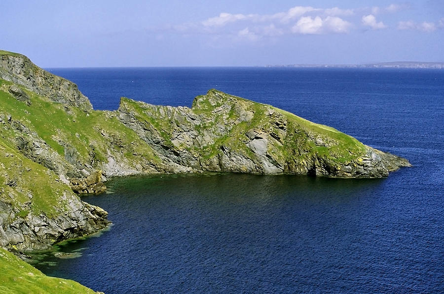 Headland Photograph - The Kame Of Isbister by Steve Watson Headland Photograph - The Kame Of Isbister by Steve Watson
