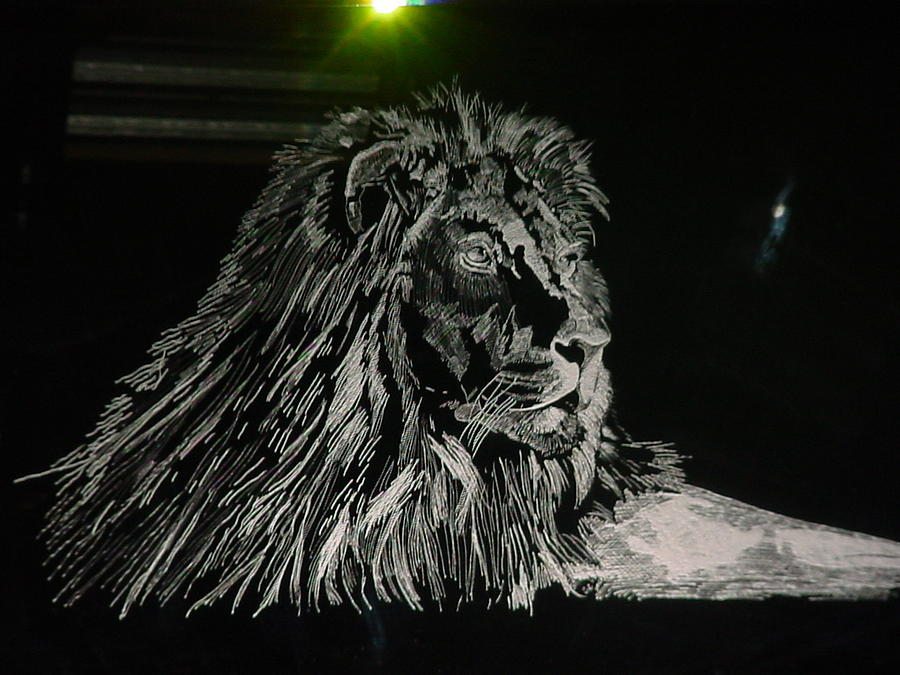Lion Glass Art - The Lion by Robin Cox