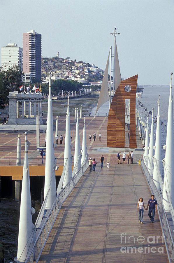 The Malecon 2000 In Guayaquil Ecuador Photograph by John  Mitchell