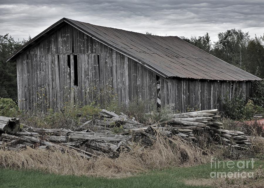 The Old Barn Photograph by Reb Frost