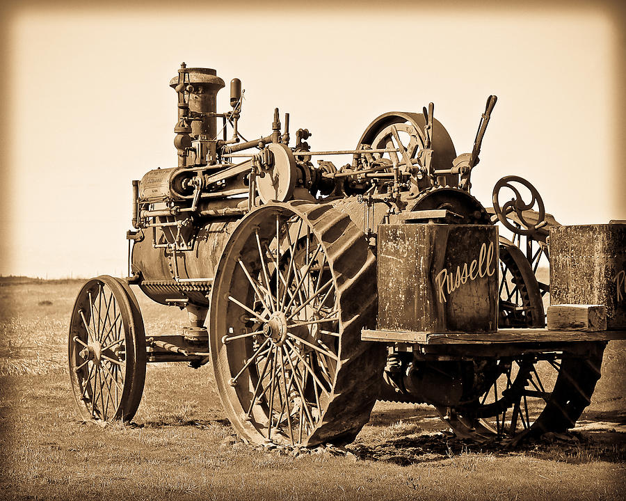 The Old Steam Tractor Photograph by Steve McKinzie