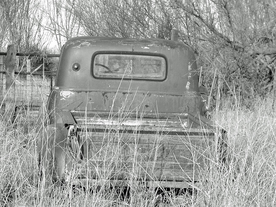The Old Truck Photograph by Teresa Blanton