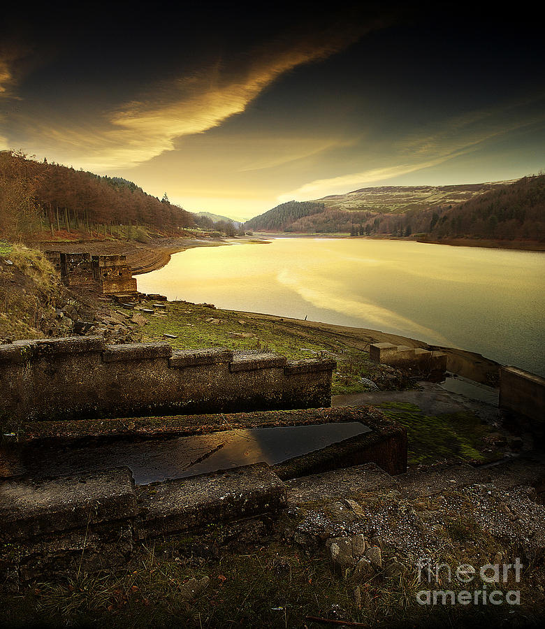 Peak District Photograph - The outflow by Martin Jones
