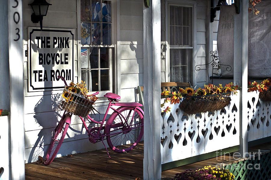 The pink sale bicycle tea room