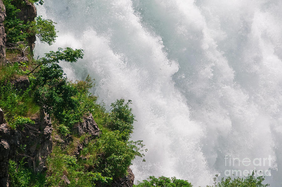 The Power of Niagara Falls Photograph by Anne Kitzman