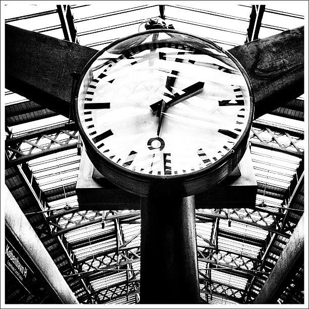 Beautiful Photograph - The Time Is by Thomas Berger