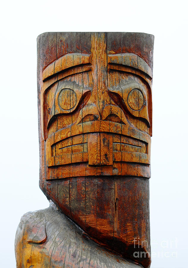 The Totem Canada Photograph by Vivian Christopher