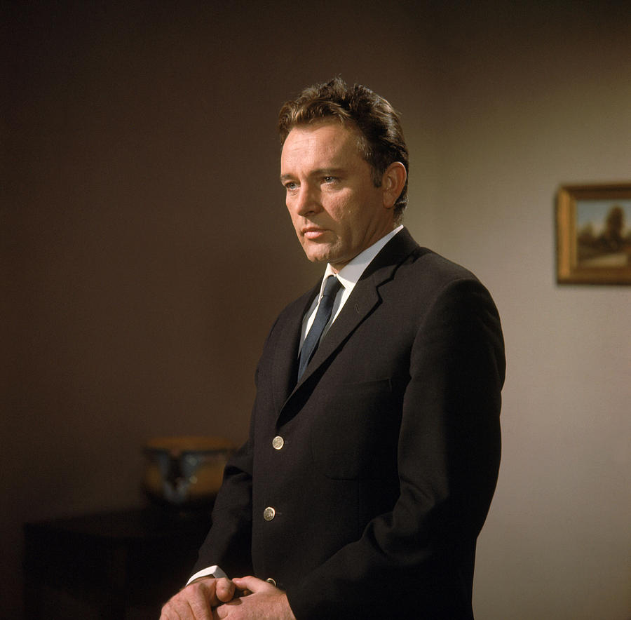 The V.i.p.s Richard Burton 1963 by Everett