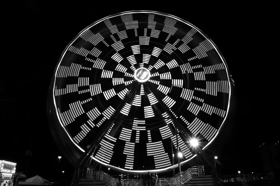 The wheel that Ferris built Photograph by David Lee Thompson