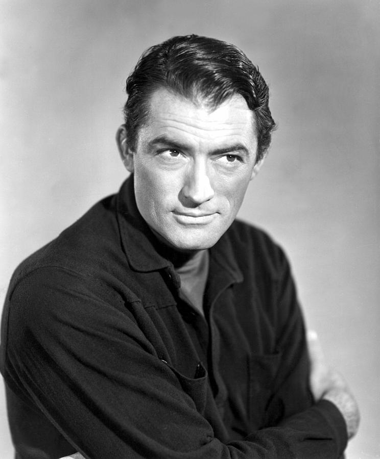 The World In His Arms, Gregory Peck Photograph by Everett - Pixels