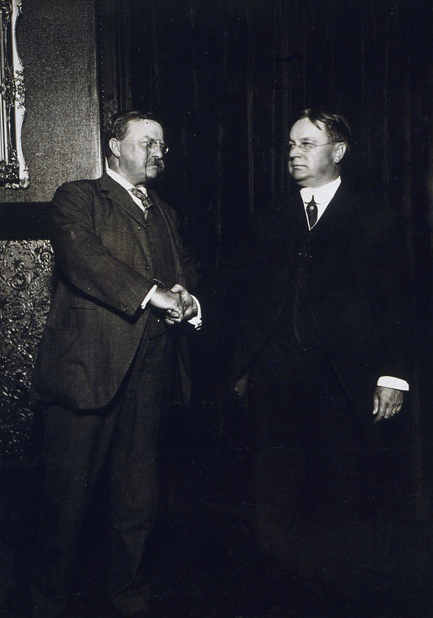 Theodore Roosevelt and Hiram Johnson after nomination Photograph by International  Images