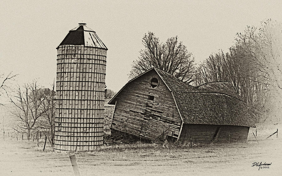 This old barn Photograph by Don Anderson