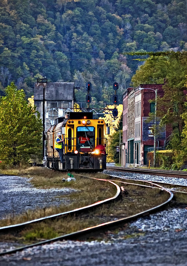 Fall Photograph - Thurmond WV Train by Steve Harrington
