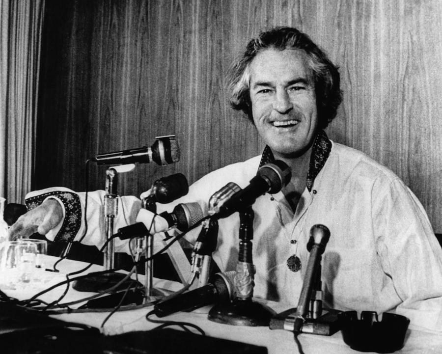 Timothy Leary 1920-1996, Speaks by Everett