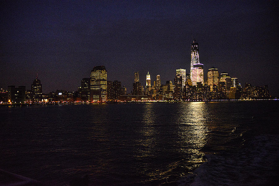 Tip of Manhattan Photograph by William Fields
