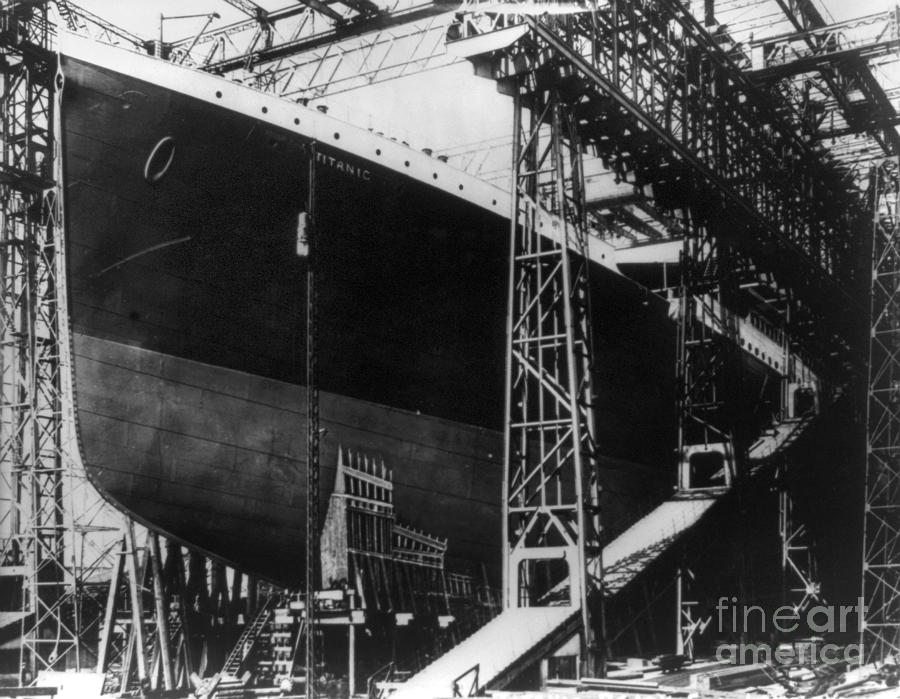 Titanic: Construction, 1912 Photograph by Granger