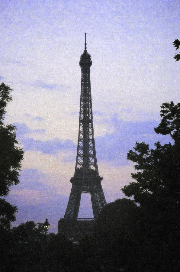 Tour dEiffel Paris Digital Art by Donna L Munro