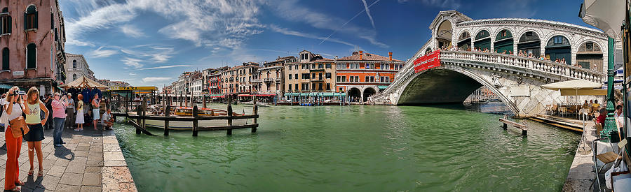 Tourists at Rialto Bridge. Venice Italy Photograph by Juan Carlos Ferro Duque