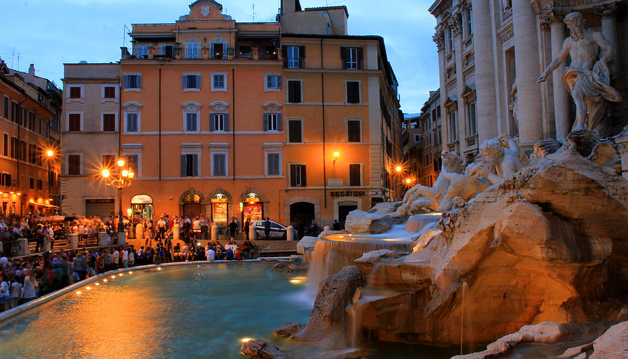 Trevi Fountain Night Photograph by Andrew Fare