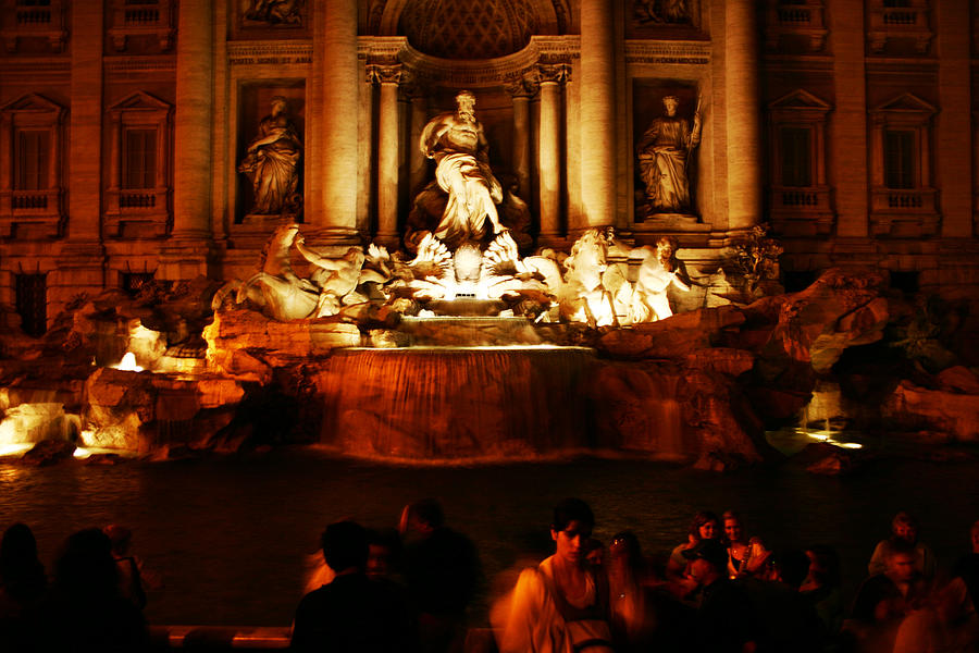 Trevi Fountain Rome Italy Photograph by Benjamin Dahl