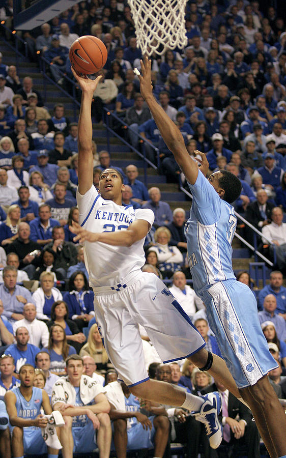 UK vs. UNC 19 Photograph by Mark Boxley