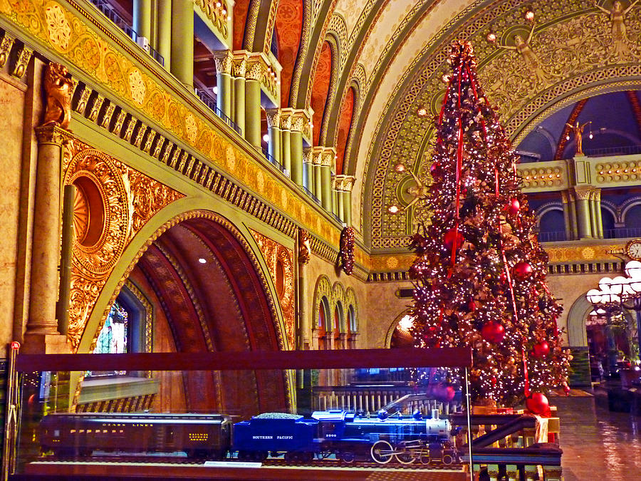 Union Station Christmas Photograph by William Fields
