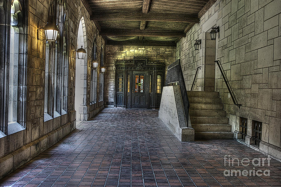 University of Chicago Walkway Photograph by David Bearden