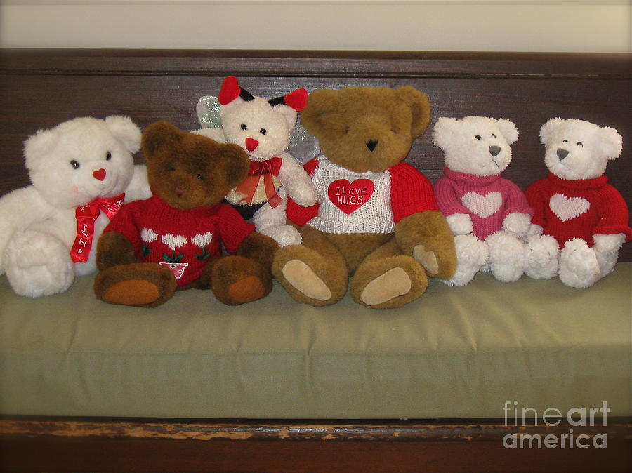 Valentine Teddy Bears in a Row  Photograph by Nancy Patterson