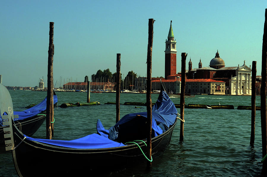 Venetian Gandola Photograph by La Dolce Vita