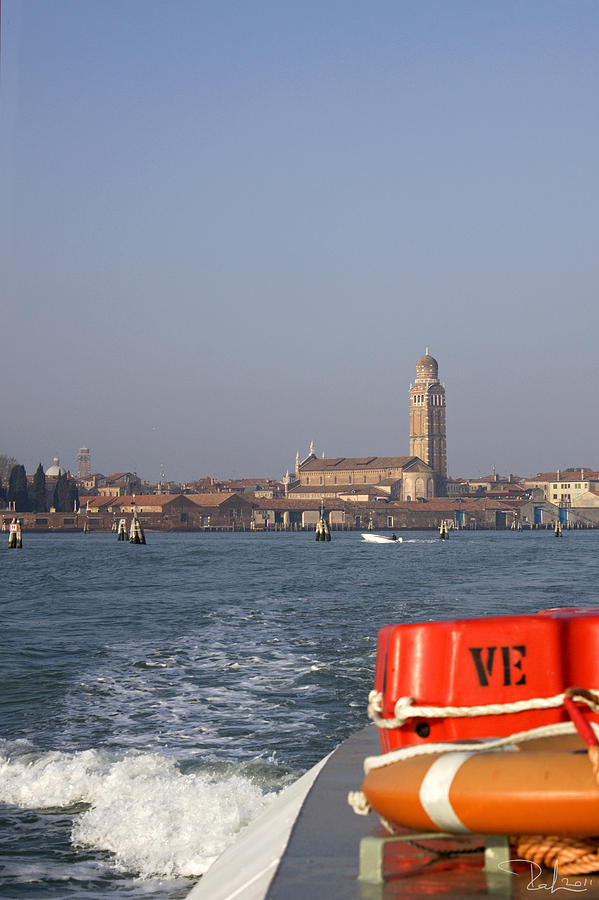 Venezia. From the ferry to Murano. Photograph by Raffaella Lunelli